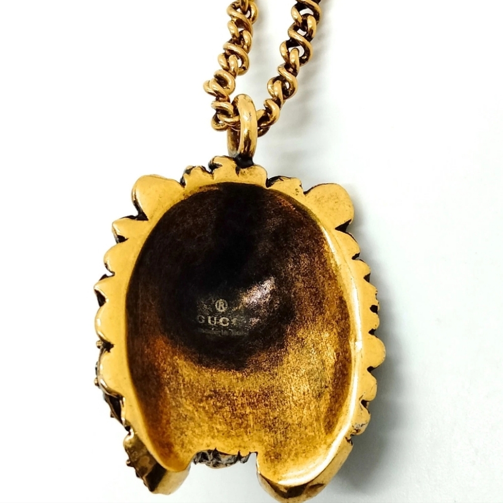 GUCCI Lion Head Necklace - Picture 2 of 8